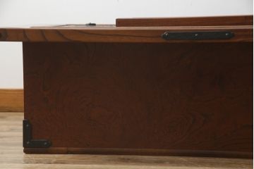 中古　岩谷堂箪笥　重厚感ある金具と佇まいが魅力の長火鉢(木製火鉢、ローテーブル、座卓)(R-069684)