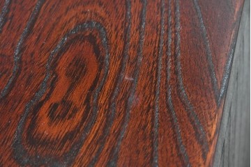 中古　美品!!　岩谷堂箪笥　漆塗り　あられ紋様の金具が目を惹く、和モダンな空間づくりにおすすめのサイドチェスト　(R-069686)