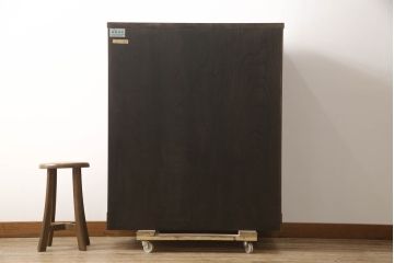 中古　美品!!　岩谷堂箪笥　漆塗り　あられ紋様の金具が目を惹く、和モダンな空間づくりにおすすめのサイドチェスト(引き出し、衣装箪笥、収納たんす、整理箪笥、和タンス)(R-069686)