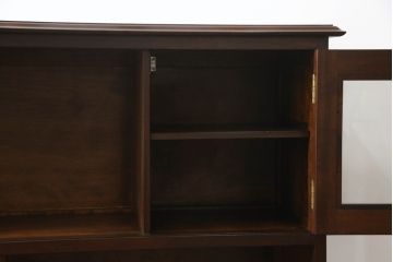 中古　美品　松本民芸家具　和モダンな雰囲気漂うC型サイドボード(サイドキャビネット、収納棚、戸棚、飾り棚)(R-069688)