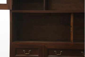 中古　美品　松本民芸家具　和モダンな雰囲気漂うC型サイドボード(サイドキャビネット、収納棚、戸棚、飾り棚)(R-069688)