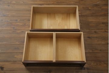 中古　美品　松本民芸家具　和モダンな雰囲気漂うC型サイドボード(サイドキャビネット、収納棚、戸棚、飾り棚)(R-069688)
