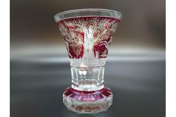 チェコ製　GLASSBOR(グラスバー)　鹿模様　ボヘミアガラス　ボヘミアングラス　花器(カットグラス、切子、フラワーベース、花瓶)(R-069698)