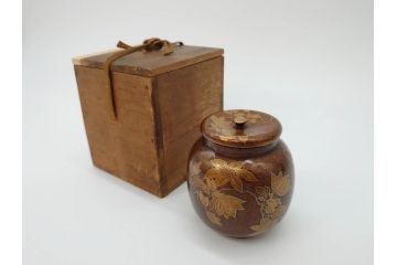 明治期　時代物　蒔絵　梨地　花柄　棗(茶道具、共箱付き、茶入、茶筒)(R-069699)