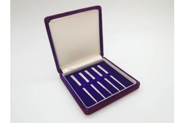 昭和レトロ　天賞堂　SILVER(シルバー)950　銀製　総重量約84g　上品な雰囲気溢れるスプーン3本・楊枝5本セット(箱付き、カトラリー)(R-069705)