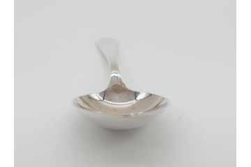 昭和レトロ　天賞堂　SILVER(シルバー)950　銀製　総重量約84g　上品な雰囲気溢れるスプーン3本・楊枝5本セット(箱付き、カトラリー)(R-069705)