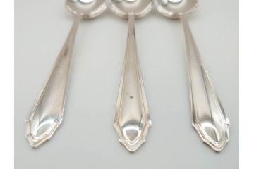 昭和レトロ　天賞堂　SILVER(シルバー)950　銀製　総重量約84g　上品な雰囲気溢れるスプーン3本・楊枝5本セット(箱付き、カトラリー)(R-069705)