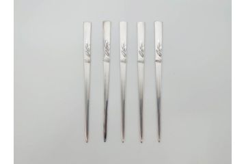 昭和レトロ　天賞堂　SILVER(シルバー)950　銀製　総重量約84g　上品な雰囲気溢れるスプーン3本・楊枝5本セット(箱付き、カトラリー)(R-069705)