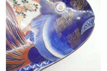 明治期　珍品!　染綿　色絵　染付　42cm　鮮やかな色彩が素敵な鯛形大皿(おめでタイ、魚形、和食器)(R-069710)