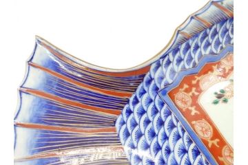 明治期　珍品!　染綿　色絵　染付　42cm　鮮やかな色彩が素敵な鯛形大皿(おめでタイ、魚形、和食器)(R-069710)
