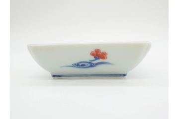 今泉今右衛門　雲鶴　波　花　色絵　染付　繊細な絵付けが魅力的な長角皿4枚セット(和食器、トレイ、ペン入れ)(R-069712)