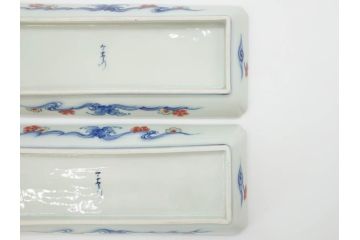 今泉今右衛門　雲鶴　波　花　色絵　染付　繊細な絵付けが魅力的な長角皿4枚セット(和食器、トレイ、ペン入れ)(R-069712)