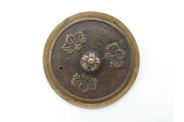 時代物　桜紋が味わい深い魅力を放つ湯沸(銅瓶、鉄瓶、茶道具、湯瓶、共箱付き)(R-069714)