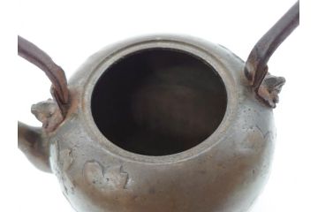 時代物　桜紋が味わい深い魅力を放つ湯沸(銅瓶、鉄瓶、茶道具、湯瓶、共箱付き)(R-069714)