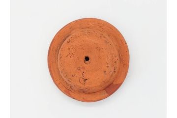 中国　朱泥　源典炳記　花鳥図　茶道具　繊細なデザインが彫られた急須(共箱付き、和食器、茶器)(R-069715)