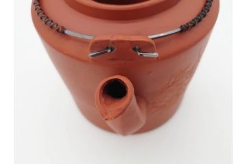 中国　朱泥　源典炳記　花鳥図　茶道具　繊細なデザインが彫られた急須(共箱付き、和食器、茶器)(R-069715)