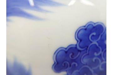 大正〜昭和初期　オールド香蘭社　染付　染錦　瑞雲麒麟文　大胆なデザインが目を惹く花入(花瓶、花器)(R-069717)