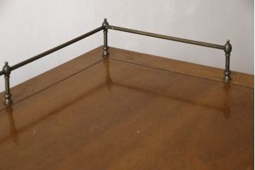 中古　DREXEL HERITAGE(ドレクセルヘリテイジ)　Triune(トライユン)　クラシカルな雰囲気が素敵なキャスター付きサービス台(ワゴン、サイドボード、サイドキャビネット、サーバー、収納棚、戸棚)(R-069735)
