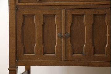 中古　DREXEL HERITAGE(ドレクセルヘリテイジ)　Triune(トライユン)　クラシカルな雰囲気が素敵なキャスター付きサービス台(ワゴン、サイドボード、サイドキャビネット、サーバー、収納棚、戸棚)(R-069735)