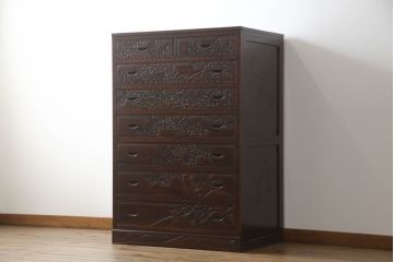中古　美品　軽井沢彫り　桜の彫刻が優美な印象の奥行たっぷりのチェスト(和箪笥、衣装タンス、収納たんす、引き出し)(R-069736)
