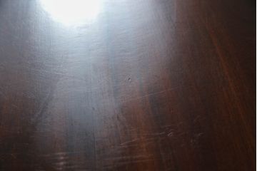 中古　美品　軽井沢彫り　桜の彫刻が優美な印象の奥行たっぷりのチェスト(和箪笥、衣装タンス、収納たんす、引き出し)(R-069736)