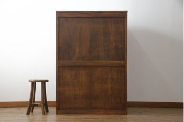 中古　美品　軽井沢彫り　桜の彫刻が優美な印象の奥行たっぷりのチェスト(和箪笥、衣装タンス、収納たんす、引き出し)(R-069736)