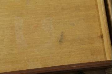 中古　DREXEL HERITAGE(ドレクセルヘリテイジ)　Triune(トライユン)　クラシックなデザインが素敵なニーホールデスク　定価約41万円　(R-069766)