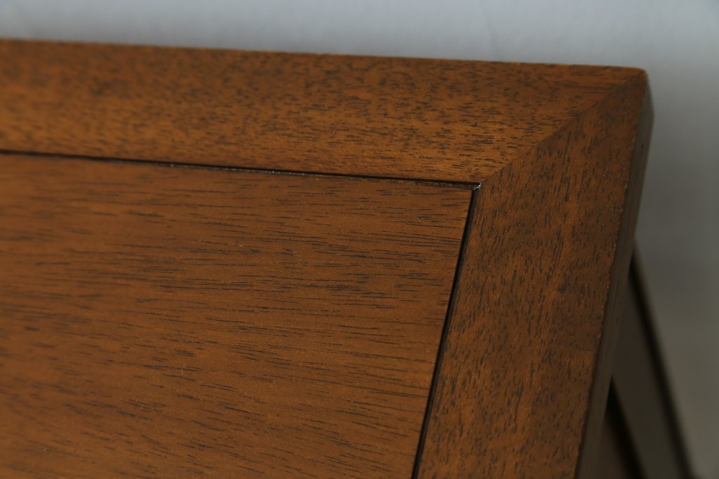中古　DREXEL HERITAGE(ドレクセルヘリテイジ)　Triune(トライユン)　クラシックなデザインが素敵なニーホールデスク　定価約41万円　(R-069766)