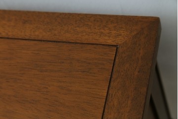 中古　DREXEL HERITAGE(ドレクセルヘリテイジ)　Triune(トライユン)　クラシックなデザインが素敵なニーホールデスク　定価約41万円　(R-069766)
