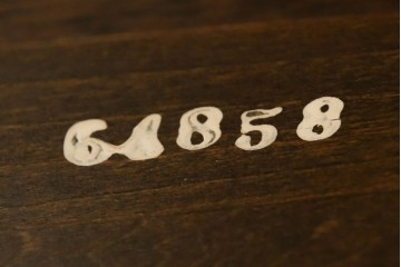 中古　DREXEL HERITAGE(ドレクセルヘリテイジ)　Triune(トライユン)　クラシックなデザインが素敵なニーホールデスク　定価約41万円　(R-069766)