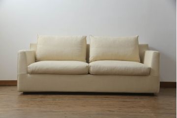 中古　ACTUS(アクタス)　シンプルモダンな佇まいが魅力の2人掛けソファ(二人掛け、2P)(R-069767)