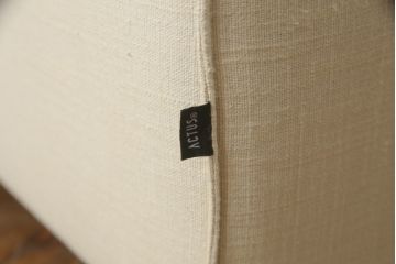 中古　ACTUS(アクタス)　シンプルモダンな佇まいが魅力の2人掛けソファ(二人掛け、2P)(R-069767)