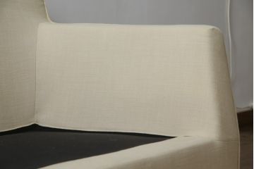 中古　ACTUS(アクタス)　シンプルモダンな佇まいが魅力の2人掛けソファ(二人掛け、2P)(R-069767)