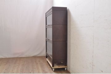 和製アンティーク　オーク材　落ち着いた色合いがクラシカルなお部屋に馴染みやすい脚付きスタッキングブックケース(本箱、収納棚、戸棚、キャビネット、飾り棚、陳列棚)(R-069791)