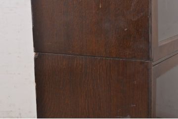 和製アンティーク　オーク材　落ち着いた色合いがクラシカルなお部屋に馴染みやすい脚付きスタッキングブックケース(本箱、収納棚、戸棚、キャビネット、飾り棚、陳列棚)(R-069791)