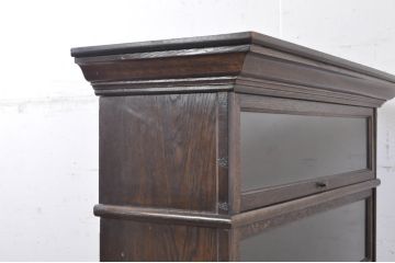 イギリスアンティーク　オーク材　落ち着いた色合いがクラシカルなお部屋に馴染みやすい引き出し付きスタッキングブックケース(本箱、収納棚、戸棚、キャビネット、飾り棚、陳列棚、英国)(R-069793)
