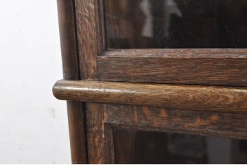 イギリスアンティーク　オーク材　落ち着いた色合いがクラシカルなお部屋に馴染みやすい引き出し付きスタッキングブックケース(本箱、収納棚、戸棚、キャビネット、飾り棚、陳列棚、英国)(R-069793)