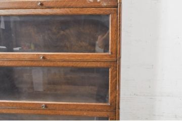イギリスアンティーク　オーク材　落ち着いた色合いがクラシカルなお部屋に馴染みやすいスタッキングブックケース(本箱、収納棚、戸棚、キャビネット、飾り棚、陳列棚、英国)(R-069794)