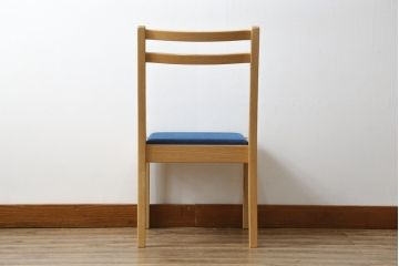 中古　短期展示品　美品　ヤクモ家具製作所　オーク材　シンプルチェア(SC40RO)　クッションタイプ　ナチュラルな風合いが優しい印象のチェア(ダイニングチェア、椅子、イス)(R-069797)