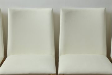 中古　短期展示品　Cassinaixc.(カッシーナイクスシー)　IXC. R&D(イクスシー.R&D)　LINE(ライン)　ウルトラスエード(ULTRASUEDE)　Eランク　シンプルですっきりとした佇まいが魅力のダイニングチェア6脚セット(椅子、イス、アームレスチェア、店舗什器)(定価6脚で約46万2千円)(R-069800)