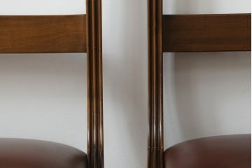 中古　スペイン製　バロッサバレンティ(VARO,S.A. VALENTI)　緩やかな曲線を描くデザインが美しいダイニングチェア4脚セット(椅子、イス)(定価4脚で約60万円)(R-069801)