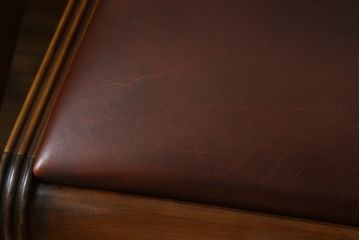 中古　スペイン製　バロッサバレンティ(VARO,S.A. VALENTI)　緩やかな曲線を描くデザインが美しいダイニングチェア4脚セット(椅子、イス)(定価4脚で約60万円)(R-069801)