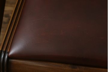 中古　スペイン製　バロッサバレンティ(VARO,S.A. VALENTI)　緩やかな曲線を描くデザインが美しいダイニングチェア2脚セット(椅子、イス)(定価2脚で約30万円)(R-069802)