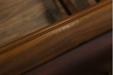 中古　スペイン製　バロッサバレンティ(VARO,S.A. VALENTI)　緩やかな曲線を描くデザインが美しいダイニングチェア2脚セット(椅子、イス)(定価2脚で約30万円)(R-069802)