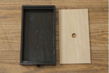 和製アンティーク　江戸期　古作造り　落ち着いた佇まいが魅力的な掛硯型船箪笥(かけすずり、懸硯型、舟箪笥、時代箪笥、帳場箪笥、小物収納、小引き出し)(R-069807)