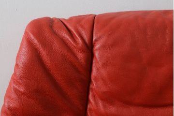 中古　EKORNES(エコーネス)　Reno　レノクラシック　Mサイズ　本革(レザー)　くつろぎの時間におすすめのオットマン付きストレスレスチェア(アームチェア、リクライニングチェア、椅子、一人掛けソファ、1Pソファ、北欧)(定価約47万円)(R-069809)