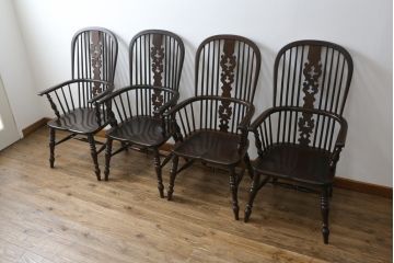 中古　松本民芸家具　#44A型　シックな色合いとクラシカルな佇まいが魅力のウィンザーチェア4脚セット(ウインザーチェア、アームチェア、板座チェア、ダイニングチェア、椅子、イス)(定価4脚で約80万円)(R-069811)