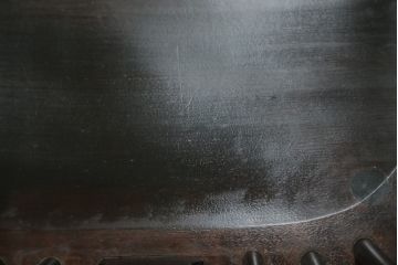 中古　松本民芸家具　#44A型　シックな色合いとクラシカルな佇まいが魅力のウィンザーチェア4脚セット(ウインザーチェア、アームチェア、板座チェア、ダイニングチェア、椅子、イス)(定価4脚で約80万円)(R-069811)