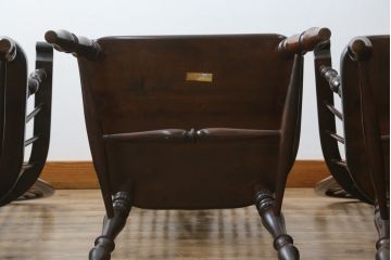 中古　松本民芸家具　#44A型　シックな色合いとクラシカルな佇まいが魅力のウィンザーチェア4脚セット(ウインザーチェア、アームチェア、板座チェア、ダイニングチェア、椅子、イス)(定価4脚で約80万円)(R-069811)