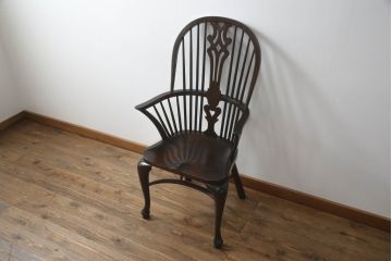 中古　希少!!　松本民芸家具　中古ではなかなかお目にかかれない猫脚ウィンザーチェア(ウインザーチェア、アームチェア、板座チェア、ダイニングチェア、椅子、イス)(定価約34万円)(R-069814)
